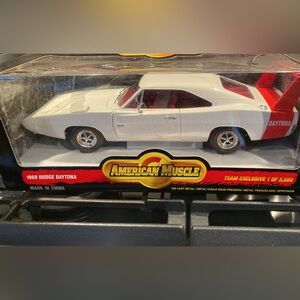 Ertl Team exclusive 1:18 Dodge Daytona